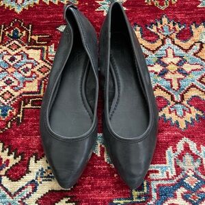 Frye Leather Regina Ballet Flats size 7